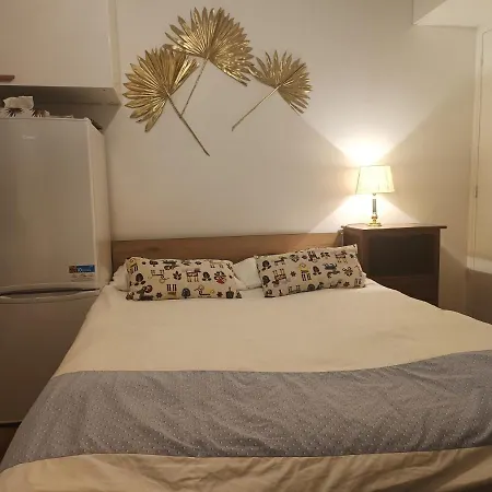 Appartamento Studio, Place De La Nation, 1mn A Pied Du Metro 1,2,6,9 Et Rer A *