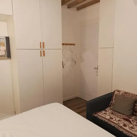 Studio, Place De La Nation, 1mn A Pied Du Metro 1,2,6,9 Et Rer A Appartamento *